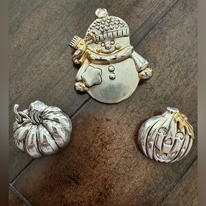 Holiday Pins Set of 3